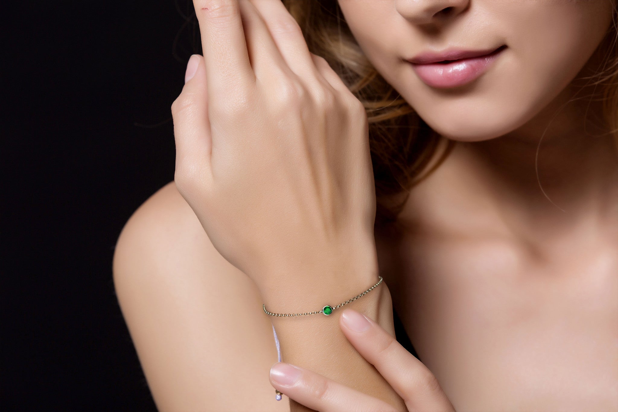 18k Gold May Birthstone Emerald Bracelet - Genevieve Collection