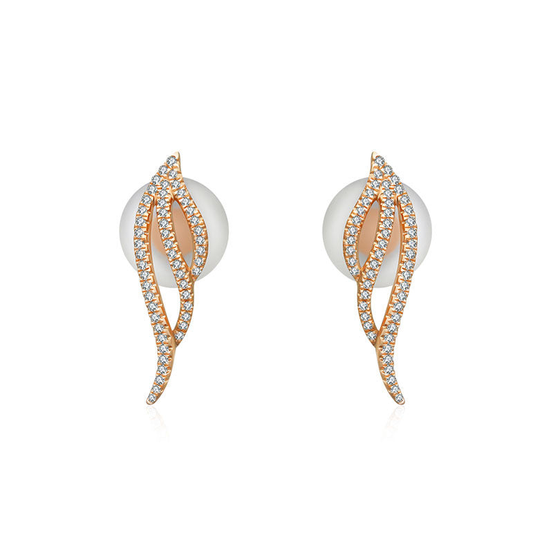 18k Gold Angel Wing Diamond Earring - Genevieve Collection