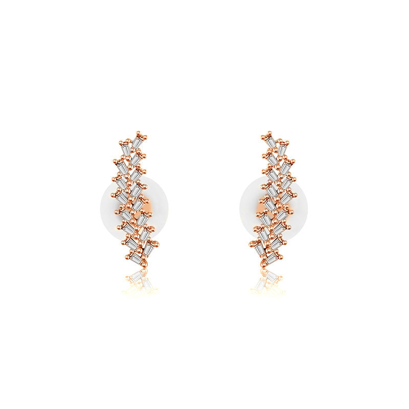 18k Gold Arrow Shape with Rectangle Diamond Earring - Genevieve Collection