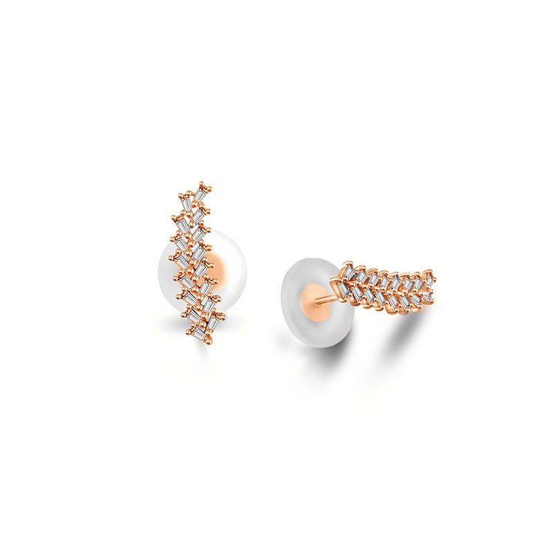 18k Gold Arrow Shape with Rectangle Diamond Earring - Genevieve Collection