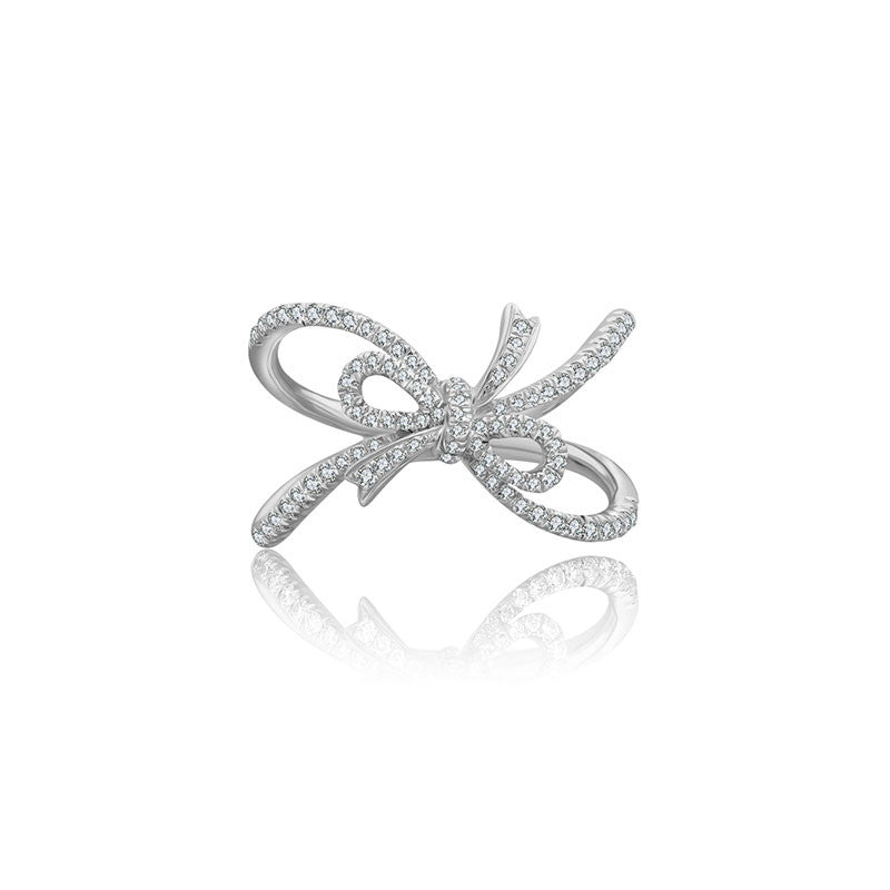 18k Gold Curved Ribbon Diamond Ring - Genevieve Collection