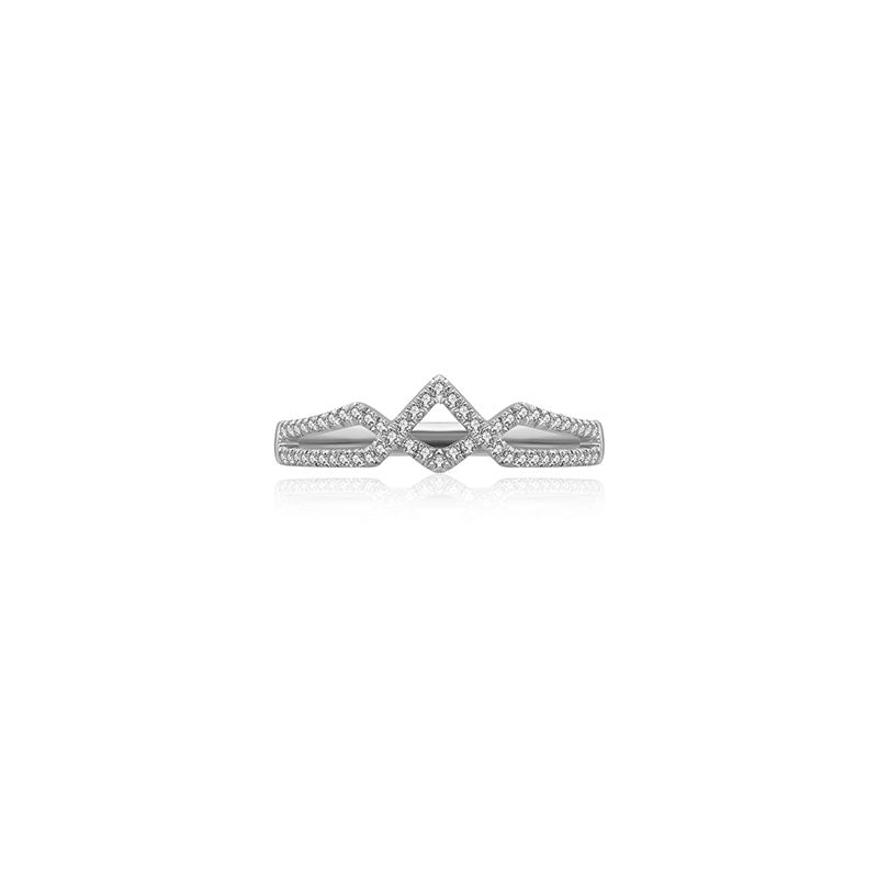 18k Gold Rhombus Shape Diamond Ring - Genevieve Collection