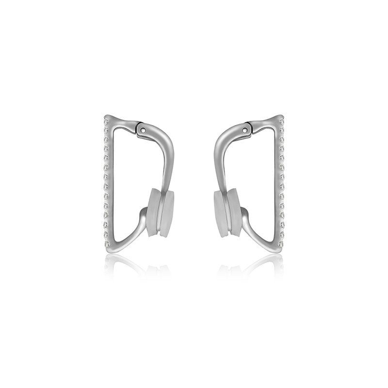 18k Gold Vertical Line Diamond Ear Cuff - Genevieve Collection