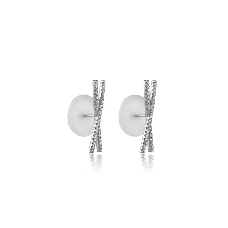 18k Gold Cross Diamond Earring - Genevieve Collection