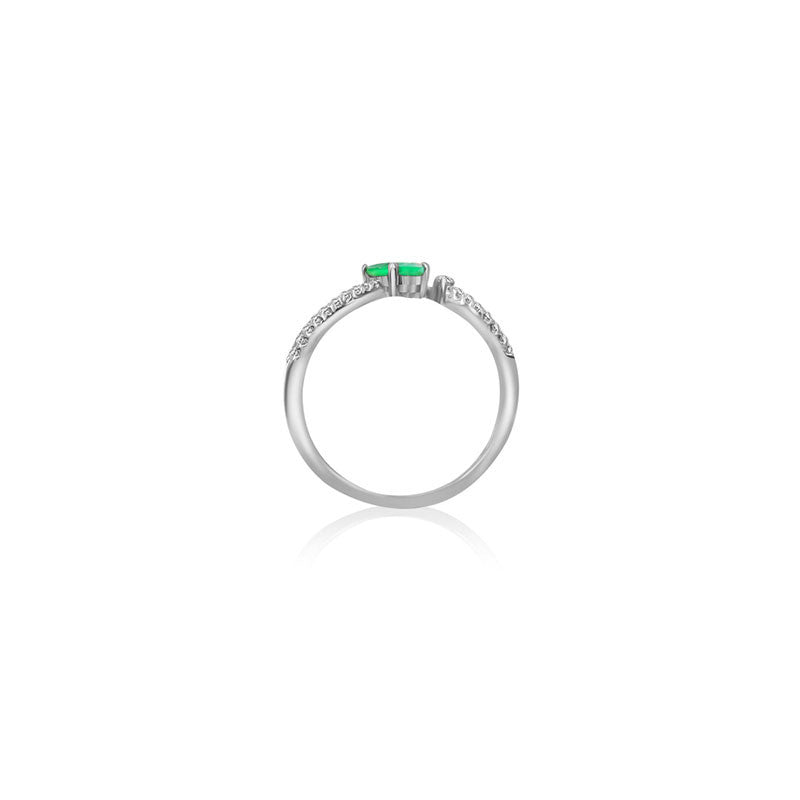 18k Gold Single Emerald Connected Diamond Ring - Genevieve Collection