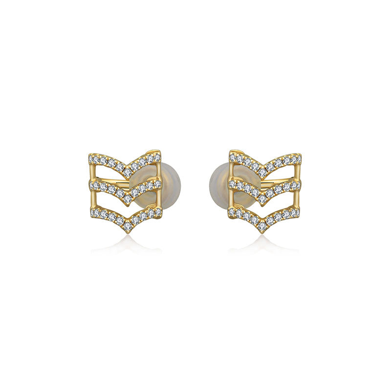 18k Gold Triple Curve Diamond Ear Cuff - Genevieve Collection