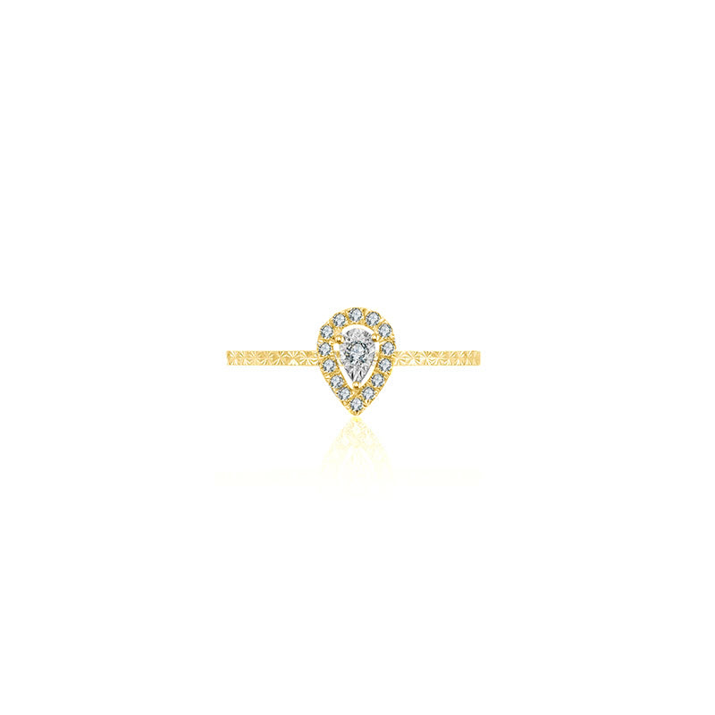 18k Gold Drop Shape Diamond Ring - Genevieve Collection