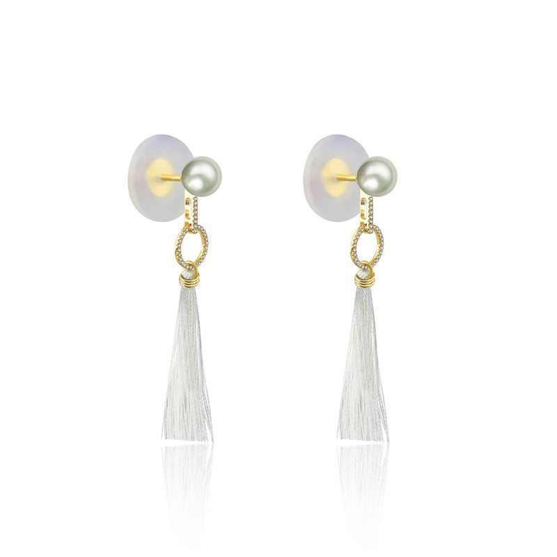 18k Gold Round Shape Tassel Diamond Earring With Pearl - Genevieve Collection