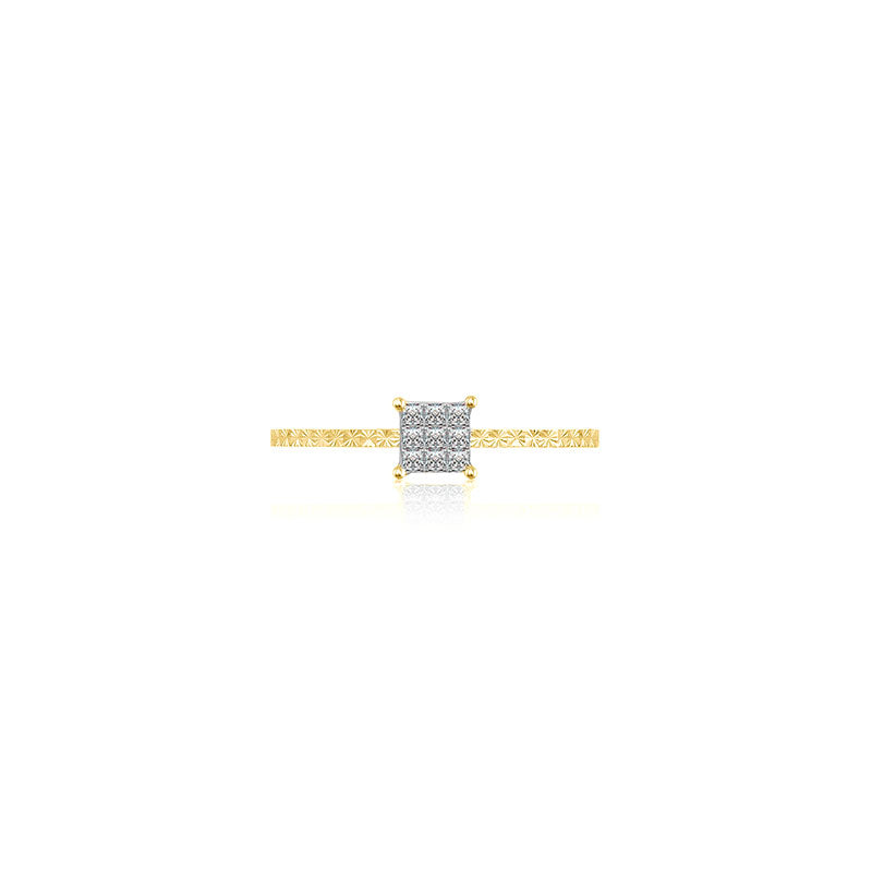 18k Gold Square Shape Diamond Ring - Genevieve Collection