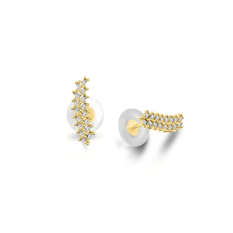 18k Gold Arrow Shape with Rectangle Diamond Earring - Genevieve Collection