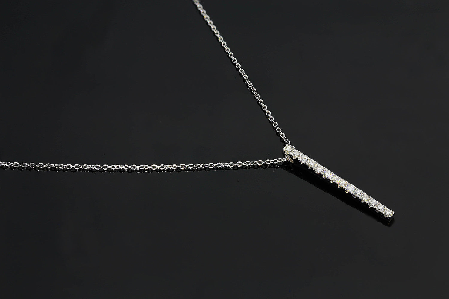 18k Gold Vertical Line Necklace - Genevieve Collection