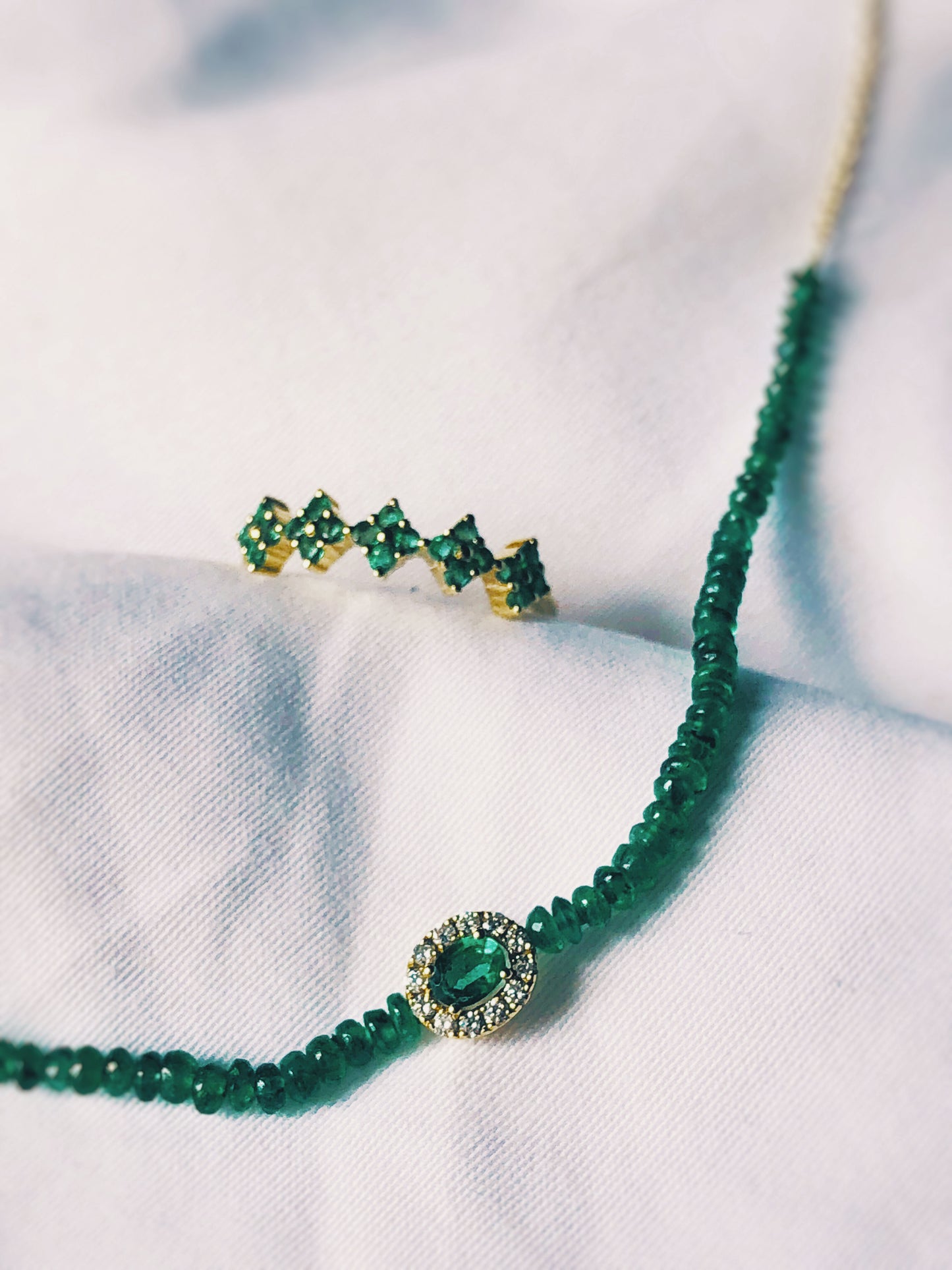 18k Gold Emerald Beaded Diamond Bracelet - Genevieve Collection