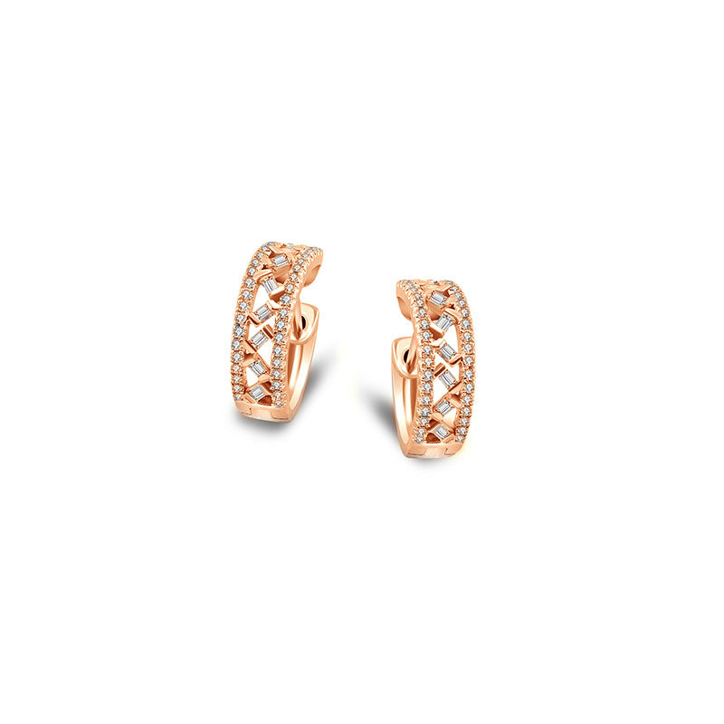 18k Gold Hoop Diamond Earring with Irregular Pattern - Genevieve Collection