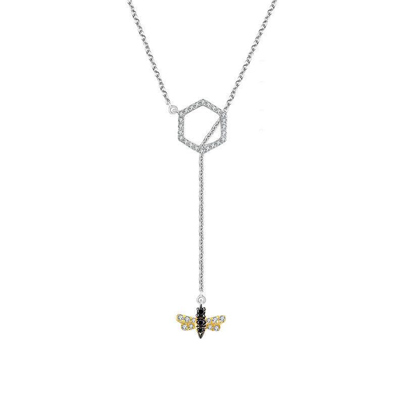 18k Gold Bee Shape Adjustable Diamond Necklace - Genevieve Collection