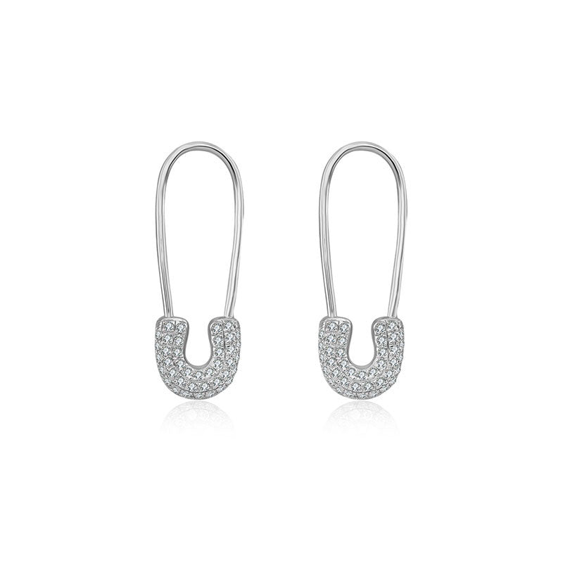 18k Gold Pin Shape Diamond Earring - Genevieve Collection