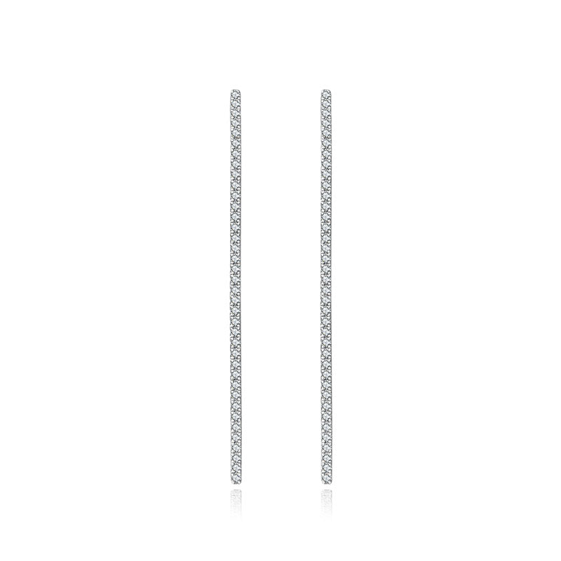 18k Gold Long Vertical Line Diamond Ear Cuff - Genevieve Collection