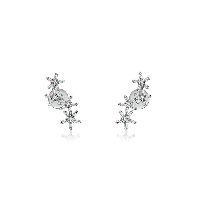 18k Gold Irregular Order Flower Shape Diamond Earring - Genevieve Collection