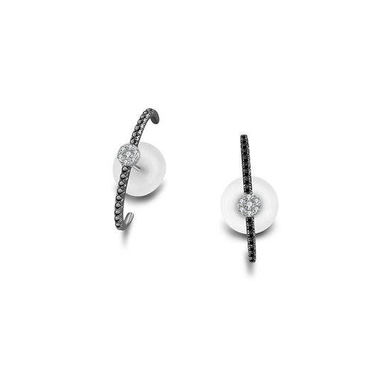 18k Gold Round Pattern Half Hoop Diamond Earring with Black Diamond - Genevieve Collection