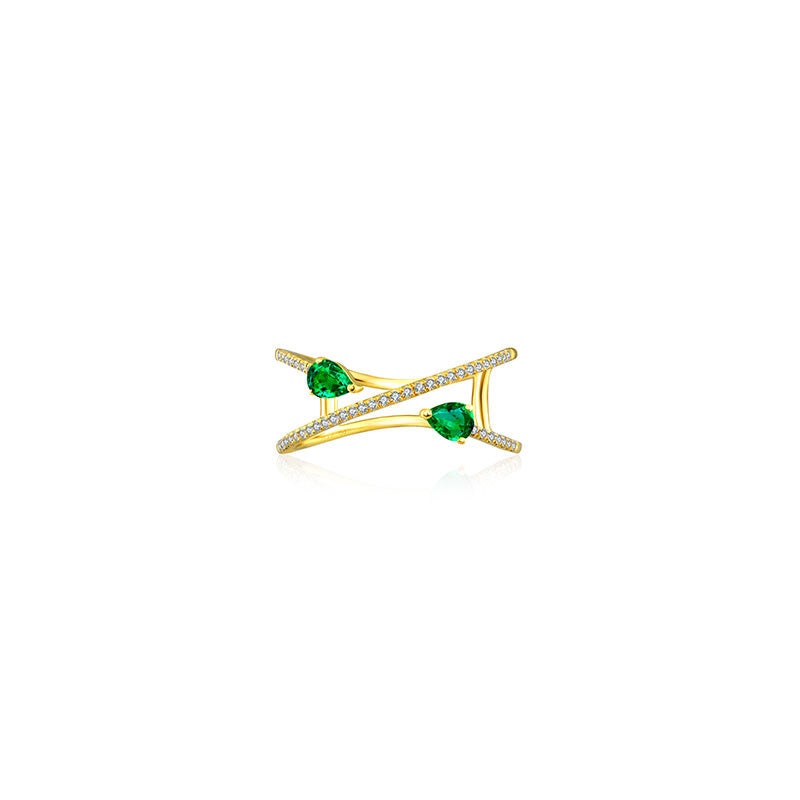 18k Gold Emerald Arrow Spiral Diamond Ring - Genevieve Collection