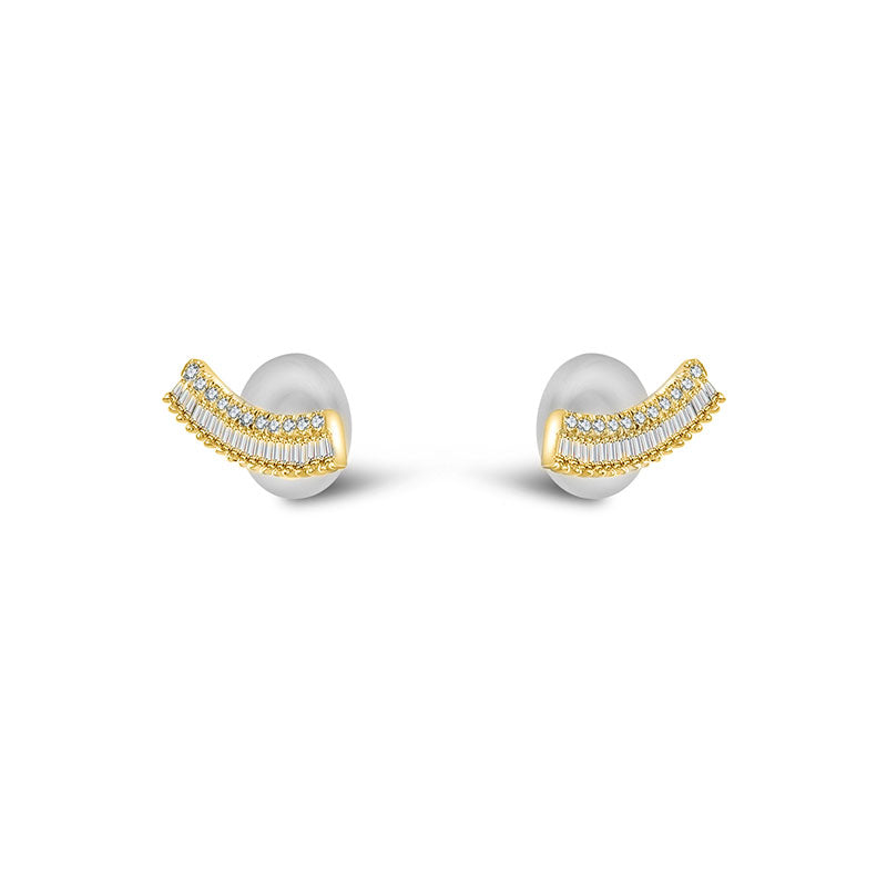 18k Gold Curve Shape with Rectangle Diamond Earring - Genevieve Collection